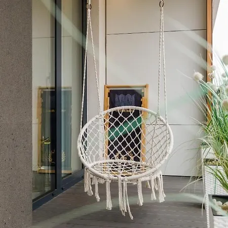 Daire Premium Apartament Natural With Balcony By Renters Prestige