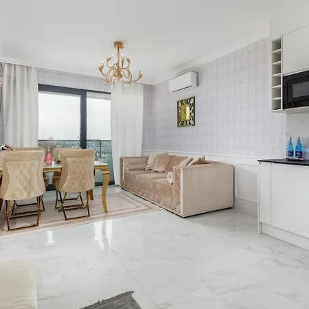 Premium Apartament Natural With Balcony By Renters Prestige Daire